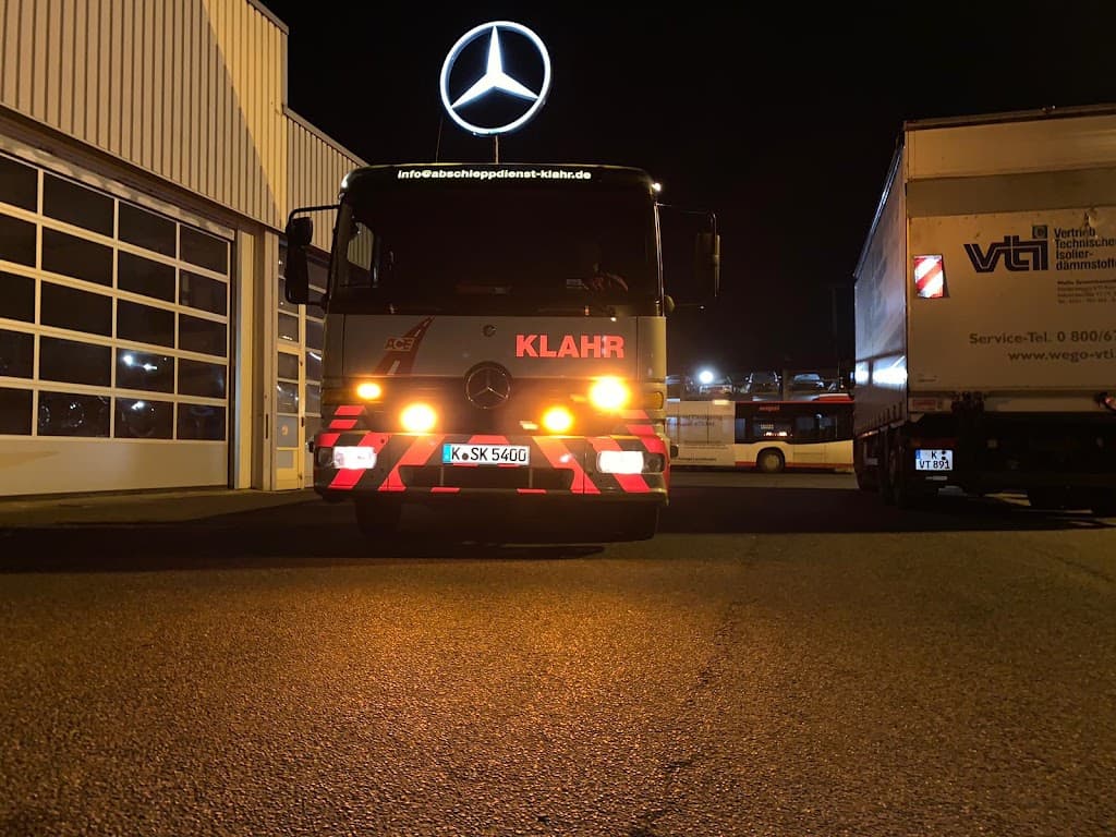 Sven Klahr GmbH & CoKG 24h Abschlepp-, Pannen- und Bergungsdienst f. PKW/ LKW