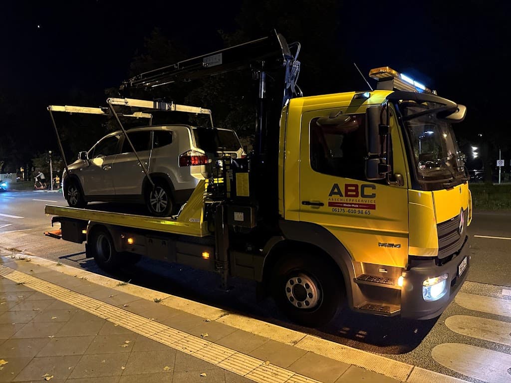 Abschleppdienst in Frankfurt - ABC Abschleppservice Rhein Main GmbH