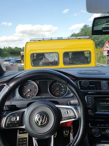 Würtz GmbH Autocenter PKW u. LKW Abschleppdienst — Kundenfoto