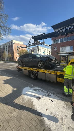 Abschleppdienst Sperhake GmbH - Pannen & Bergungsdienst — Kundenfoto