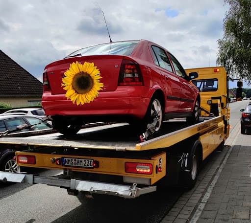 Hans Peter Möller - Abschleppdienst & Bergungsdienst, KFZ-Werkstatt | Schleswig-Holstein an der A7 — Kundenfoto