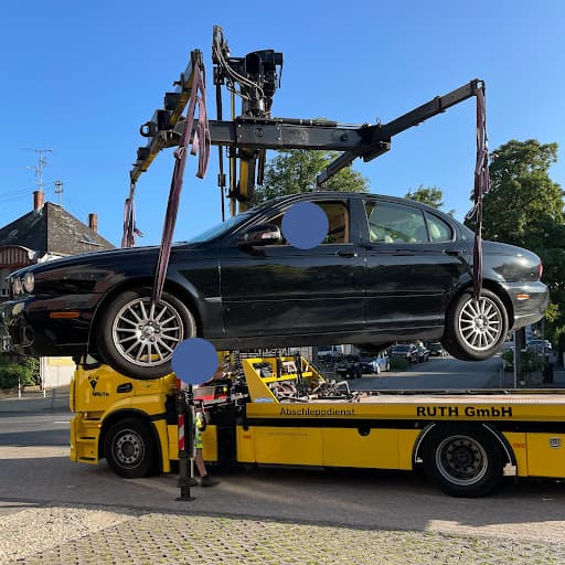 Abschleppdienst Ruth GmbH - 7 T / 24 Std. Notdienst / PKW + LKW bis 5,5Tonnen — Kundenfoto