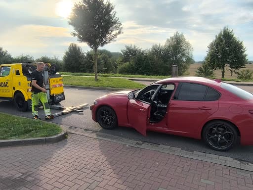 Autoservice Scholz Gmbh Abschleppdienst im Auftrag des ADAC — Kundenfoto