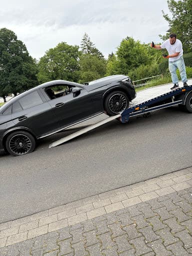 City Abschleppdienst/Towing service/Евакуатор/Sleepdienst — Kundenfoto