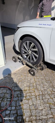 Abschleppdienst & KFZ Verwahrstelle Dresden / MD Automobile Dresden OHG — Kundenfoto
