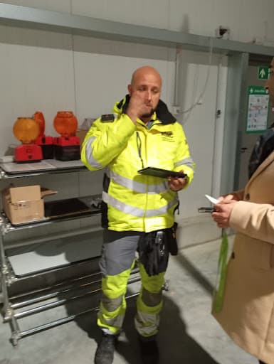 Abschleppdienst Auto Reichhardt GmbH – Zentrale — Kundenfoto