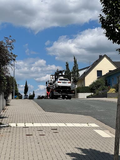 Abschleppdienst Auto-Henrich GmbH — Kundenfoto