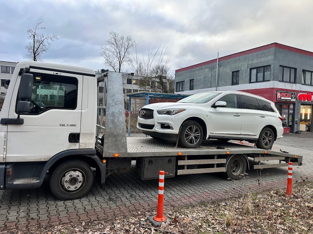 Abschleppdienst A&D Fahrzeugtransporte Berlin